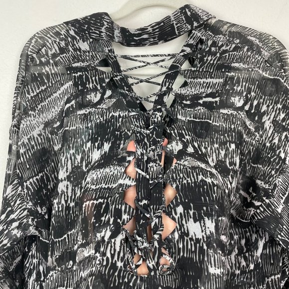 IRO Jeans Woman's Sz 36/4 Black & White Patterned Lace Up Back Semi Sheer Blouse - Picture 7 of 8
